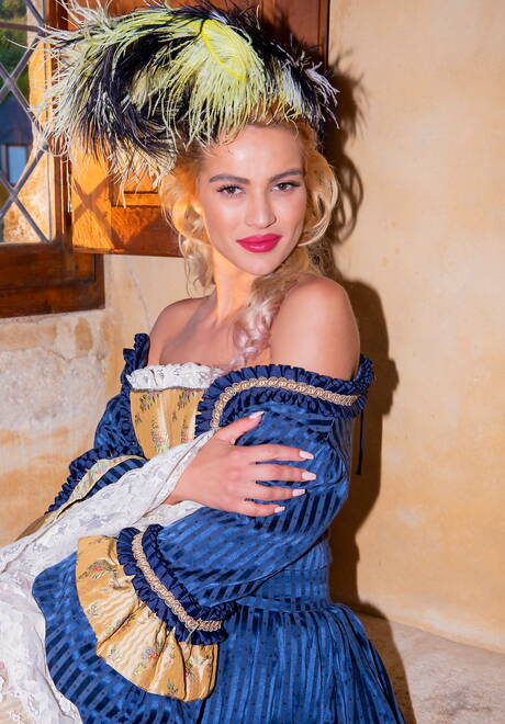 Private invite you to explore free photos featuring Cherry Kiss and Alecia Fox in porn scene with amazing 3some sex